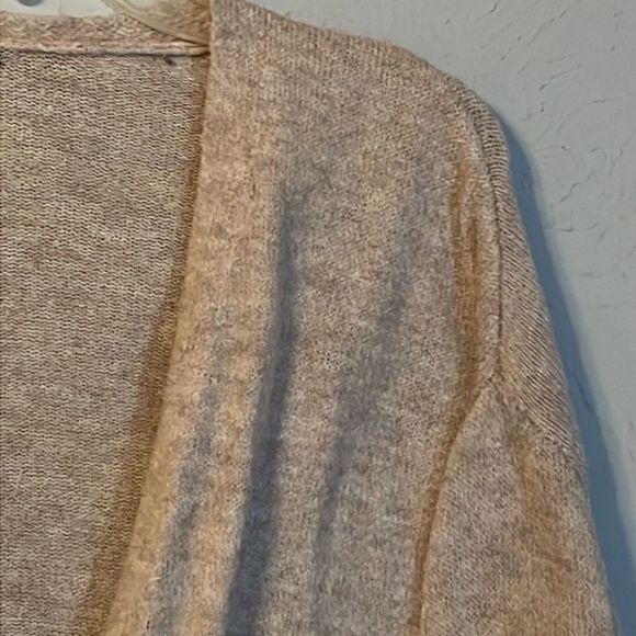 XS H & M Basic tan beige long sleeve open front knit cardigan sweater - Picture 4 of 13